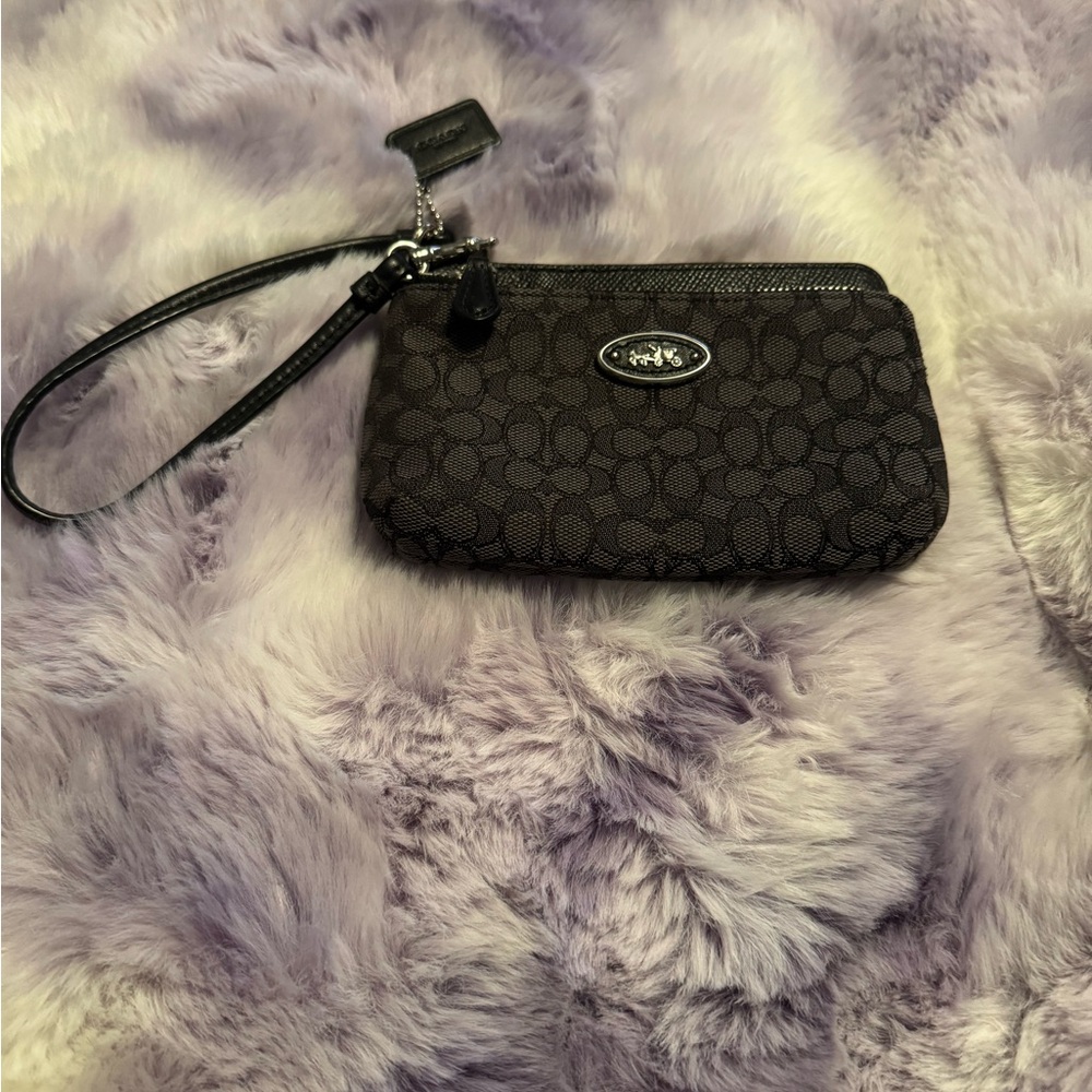 Coach Double Wristlet Signature C collection  *Rare* *vintage*